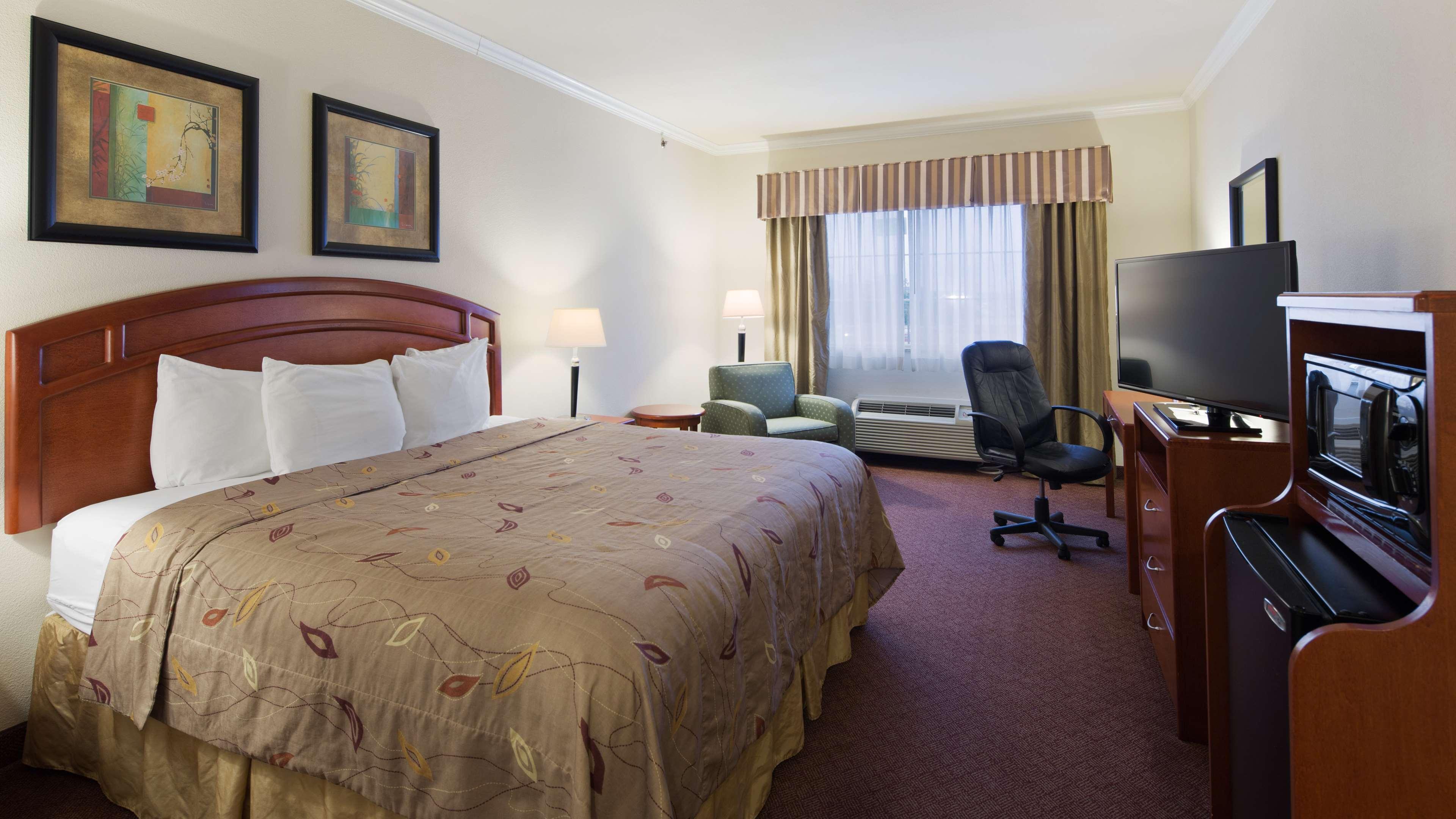 Best Western Inn & Suites Cleveland Luaran gambar