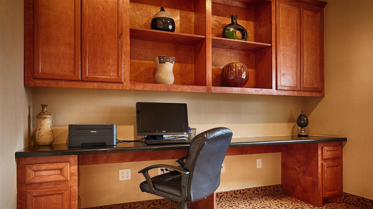 Best Western Inn & Suites Cleveland Luaran gambar