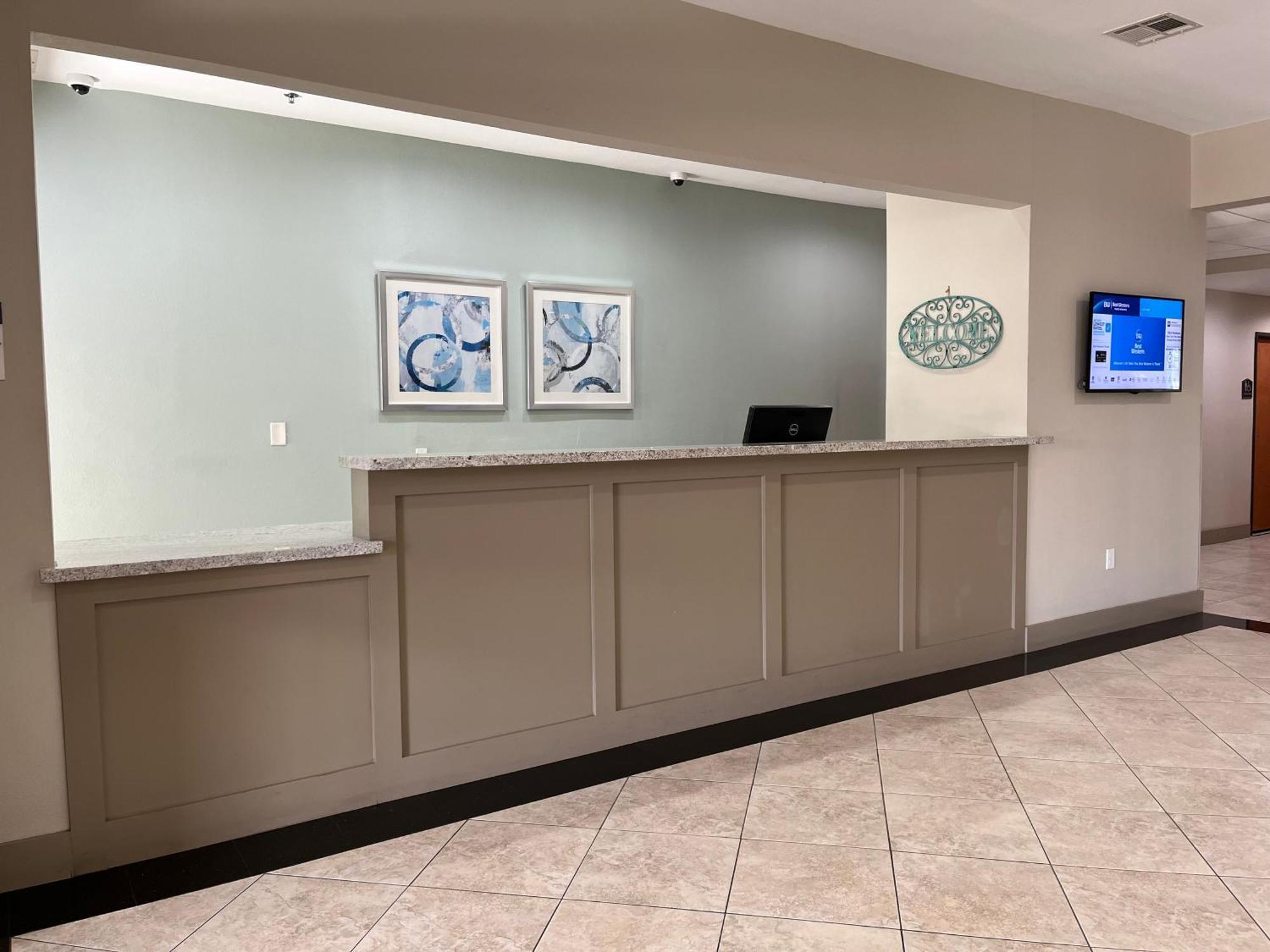 Best Western Inn & Suites Cleveland Luaran gambar