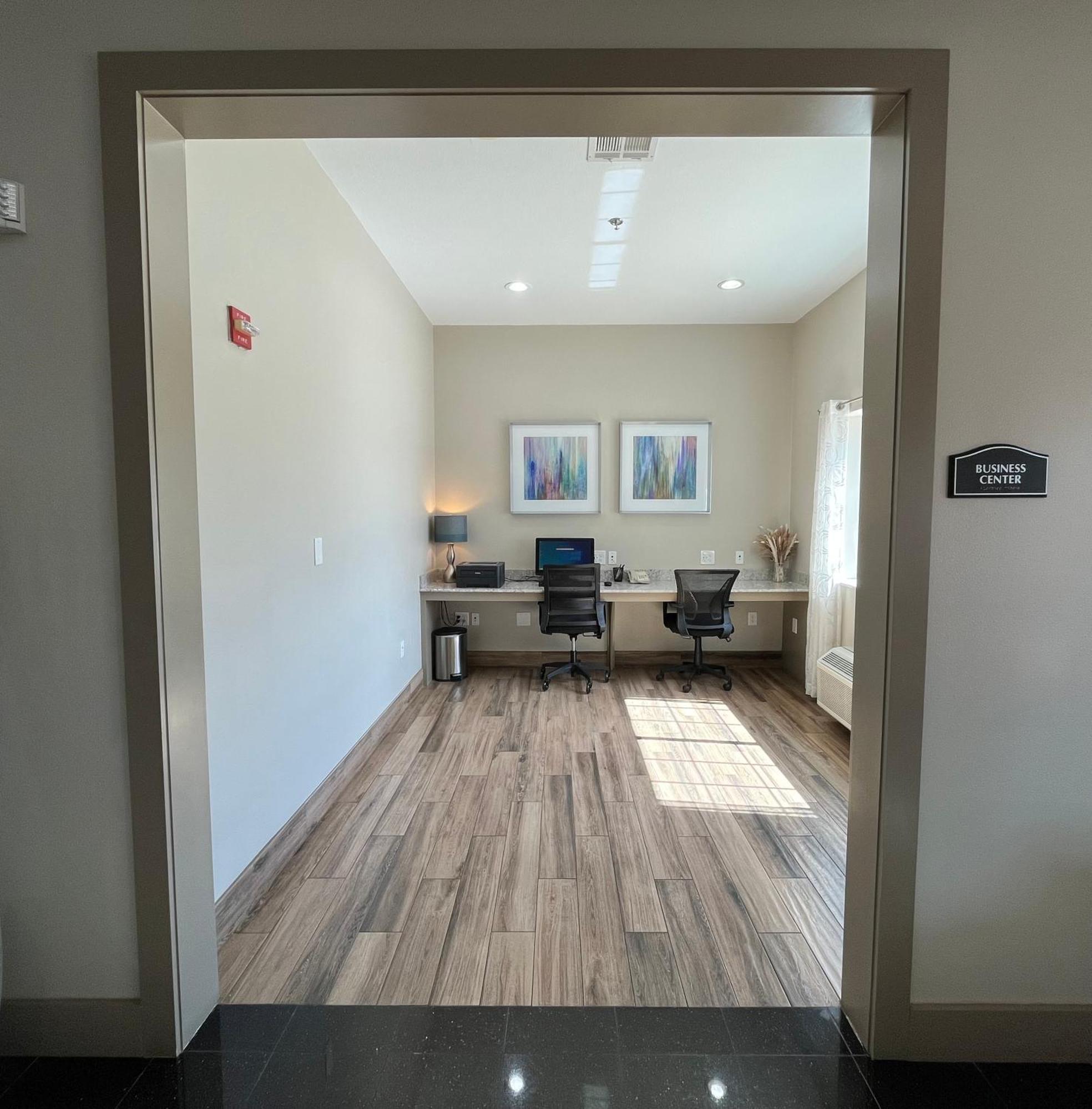 Best Western Inn & Suites Cleveland Luaran gambar